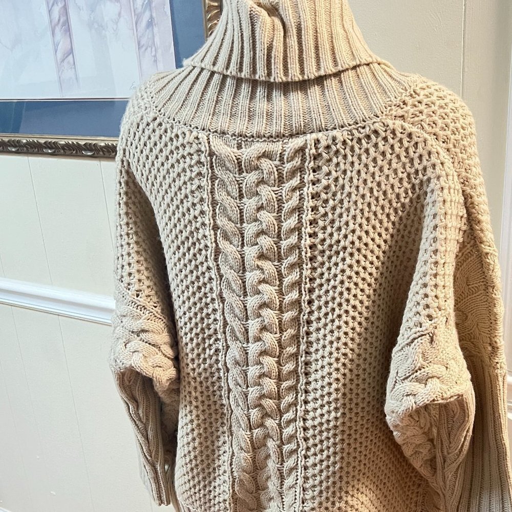 Nwt Max Beige Cream Neutral Oversized Chunky Knit Sweater Classic Cozy Small